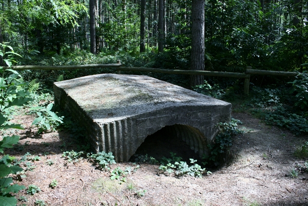 Schuilbunkers omgeving 5 TH Australian Division Memorial 11