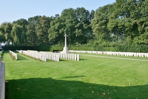 Hyde Park Corner Cemetery Ploegsteert 5