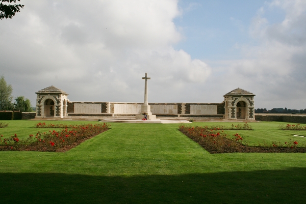 V.C. Corner Cemetery Fromelles 2