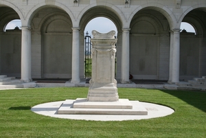 Le Touret Military Cemetery Richebourg  6