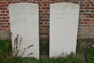 Pheasant Wood Military Cemetery Fromelles 7