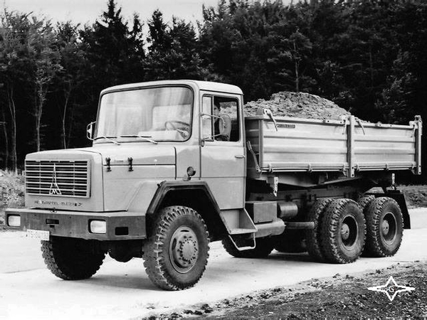 MAGIRUS-DEUTZ. (6X6)