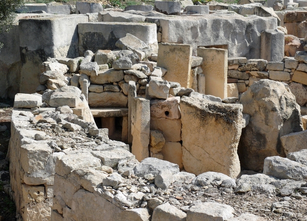 Paola Tarxien Temples-001