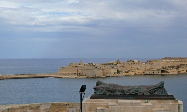 Valletta Siege Bell & Lower Barrakka-006