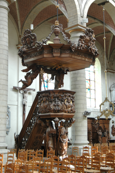 Begijnhofkerk binnen 2