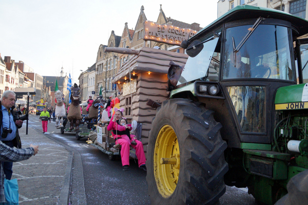 Roeselaarse carnavalstoet-8-3-2015