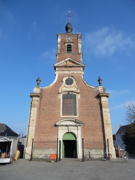 039-Parochiekerk-St-Amandus-Opdorp