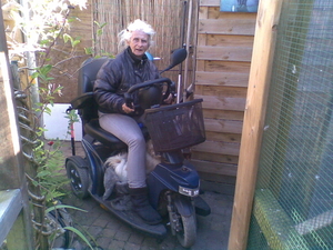 dit is mijn lieve vrouw even met de hond uit geweest