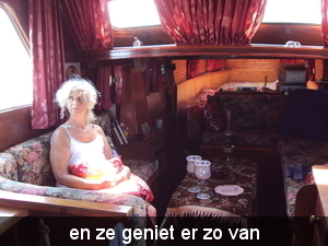 daar zit mijn vrouw in de boot