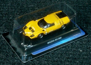 P1400874_Kyosho_1op64_Mazda_RX-500_Yellow__18e