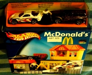 P1280120 Hot Wheels McDonalds Mazda RX7FD wit77clean