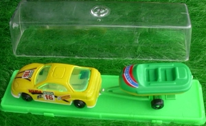 Gisima 1op64 Mazda MX3 yellow Bosch No16 green-dingy_