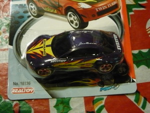 2012-12_Realtoy_Mazda_RX-8-purper-geel_dynamic_PullBack_18136=P12