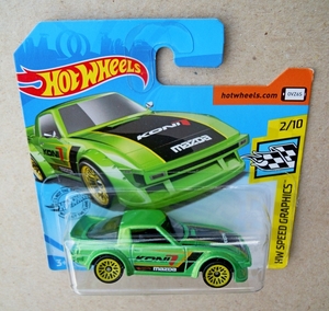 DSCN5241_HotWheels_Mazda-RX-7-SA_metallic-green_Black-Red-Yellow-