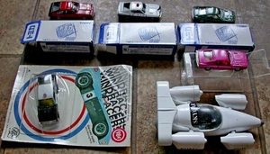 M400-Skycar_Moller_wit______Zee-Toys-Windracers_Mazda-RX-2-Police