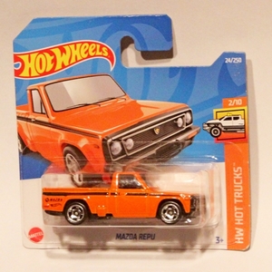 IMG_1128_Hot-Wheels_Mazda-REPU_orange_Grille-detail_black-side-st