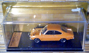 DSCF0092_Hachette-ixo-Premium-X_1op43_1970-Mazda-Capella-Rotary-C