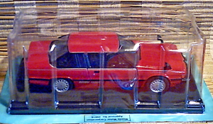 DSCF0090_Hachette-ixo_1op24_1982-Mazda-Cosmo-2door-HT_929_rood_VQ