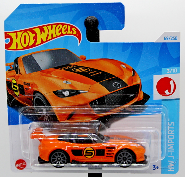IMG_1495_HotWheels_2015-Mazda-MX-5-Miata_Orange_Black-stripes_5_B