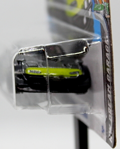 IMG_2480_HotWheels_Mazda-MX-5-Miata_HardTop-Chimera_Metalflake-gu