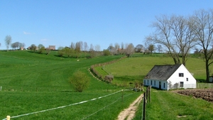 P1400858
