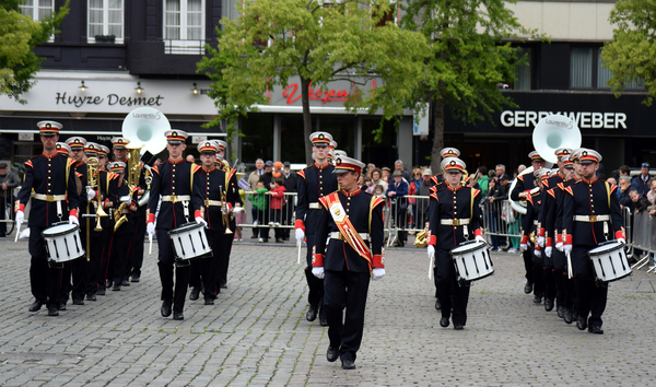 V-DAY-Taptoe-Roeselare-9-5-2015