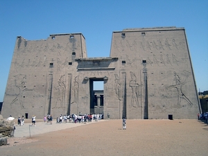 De tempel van Horus te Efdu