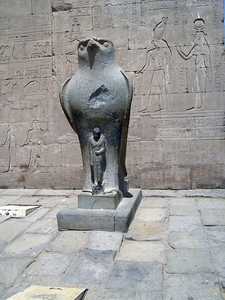 De tempel van Horus te Efdu