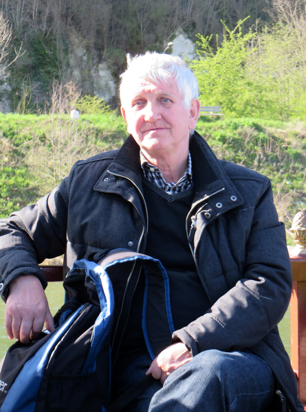 Romain op de boot zonder bier