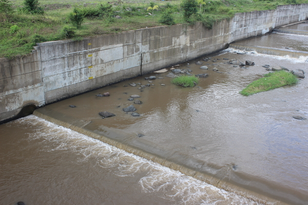 Tripje naar Titab Dam