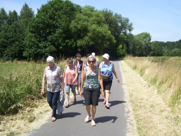 Wandeling langs de Nekker - 25 juni 2015