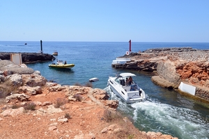 022 Menorca Cal 'n Bosch wandeling naar haventje