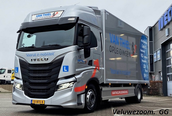 IVECO-S.WAY.