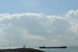 Beunschip op Westerschelde.