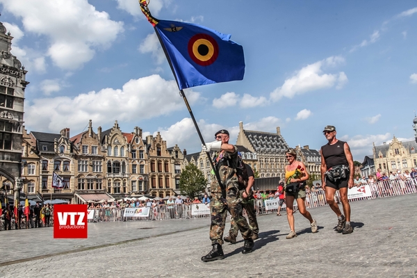 2015-08-21-43ste-vierdaagse-van-de-ijzer-19-3