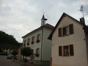 106