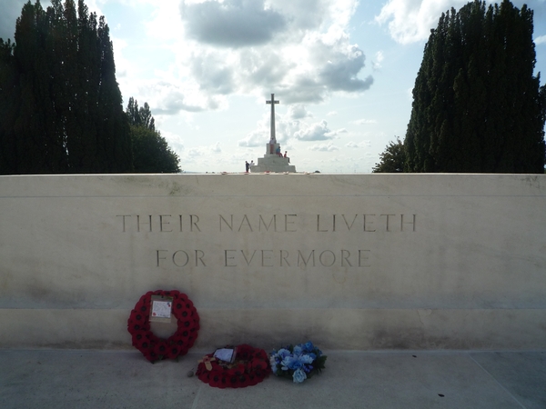 2f Brits oorlogskerkhof Tyne Cot  bij Passendale _P1220420