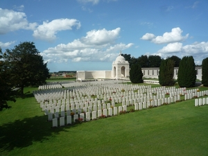 2f Brits oorlogskerkhof Tyne Cot  bij Passendale _P1220426