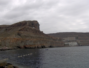 Zicht op zee vanuit Puerto de Mogan...