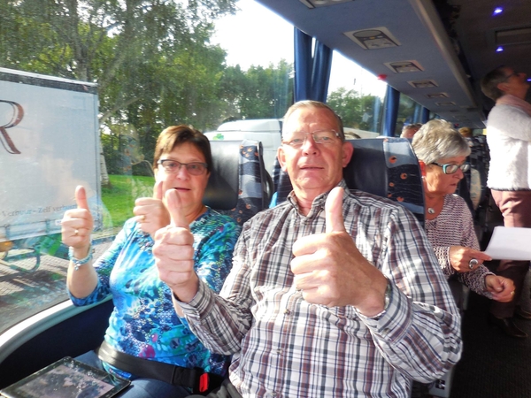 Jos en Maria in de bus