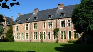 P1410345