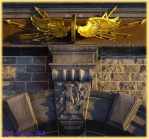 CSA: Wiel met vleugels en symbool van Leopold II.