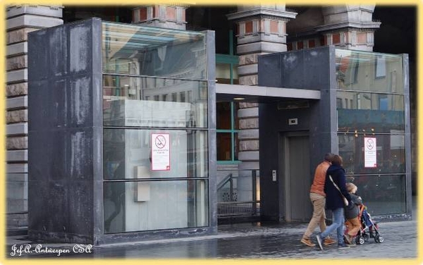 Antwerpen, koningin Astridplein, Centraal Station,