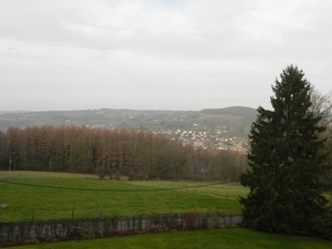 ochtendzicht op Stavelot vanuit onze kamer