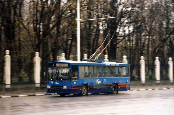 Ex-GVM 136, Rostov, 09-04-2000