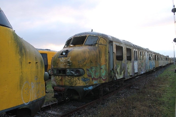 Plan U 195 links staat Plan T 526.