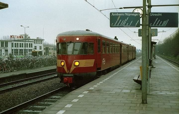 DE2 81 in Tiel op 19 december 1984