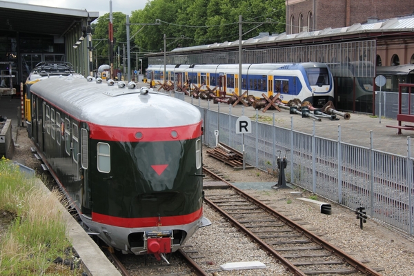 Pec 8502 (vooroorlogse nummering). Werkspoor bouwde het rijtuig i