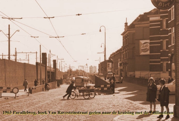 1963 Parallelweg, hoek Van Ravesteinstraat