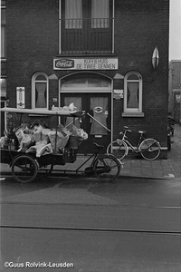 Oranjelaan schuin tegen over Foto van Puffelen  1965